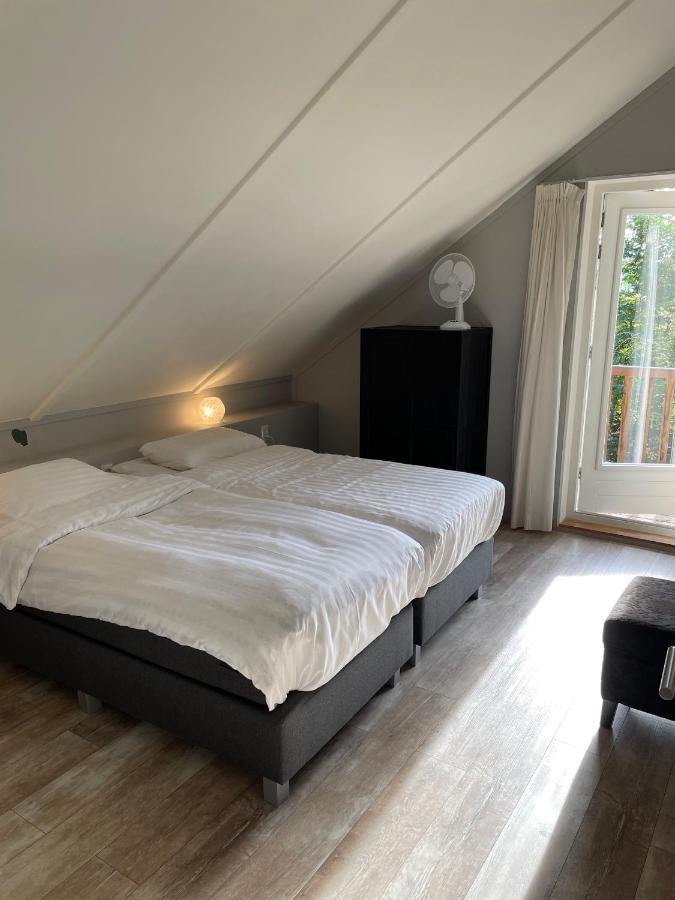 Tofino, Een Comfortabel Vakantiehuis Naast Een Bos En Zwemmeer Villa Gasselte Eksteriør billede